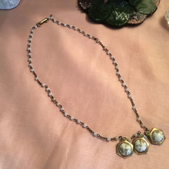 Antiqued Goldtone & White Bead Bracelet - Picture 2 of 5